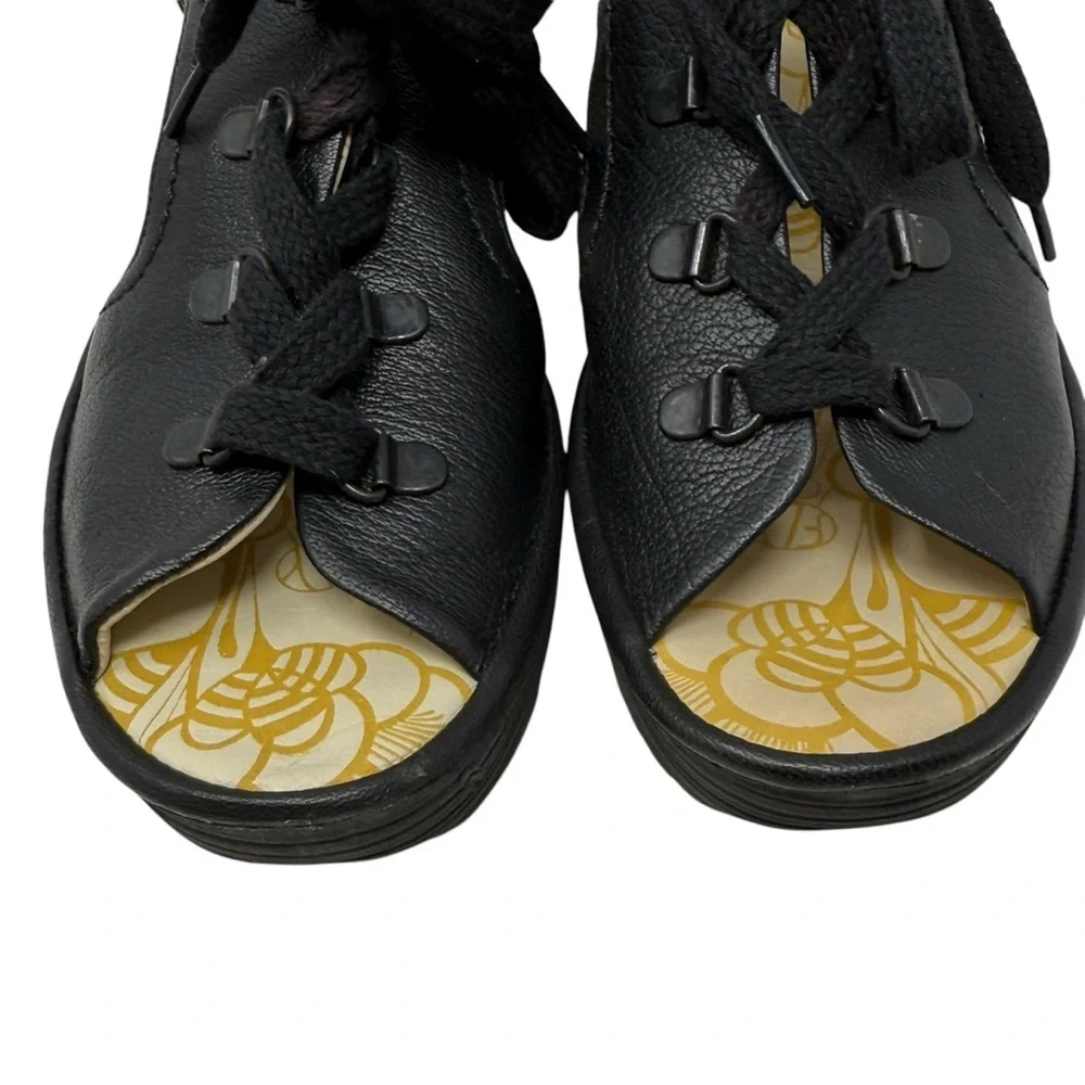 Fly London Yuta Black Leather Platform Wedge Sandals Size 40 9.5 10 Slingback